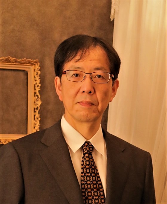 物質科学コースコース長 宮前 孝行